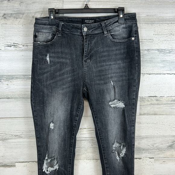 Judy Blue Distressed Holey Faded Stretchy Skinny Jeans Black Gray Size 15/32 - Picture 2 of 9